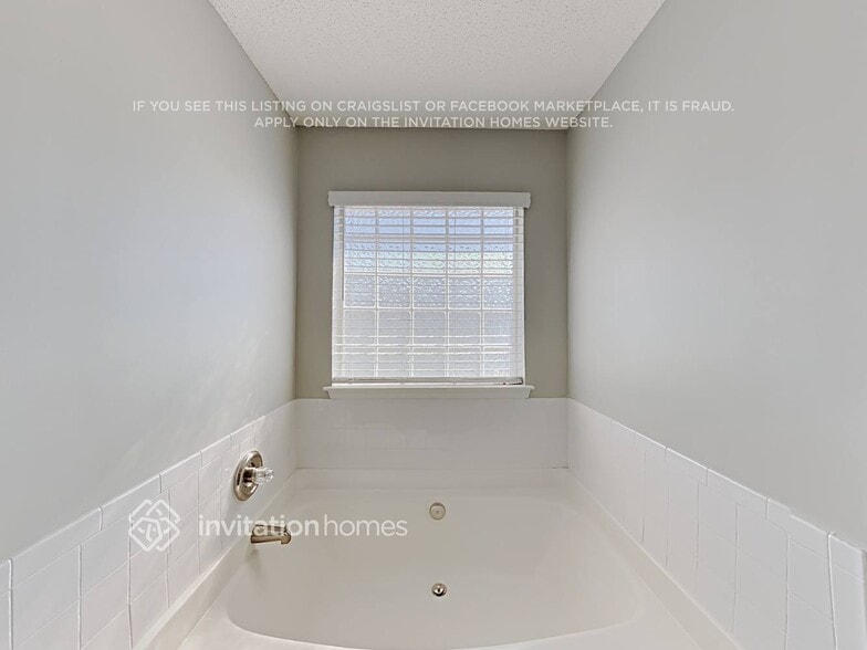 Building Photo - 226 Bella Vista Terrace