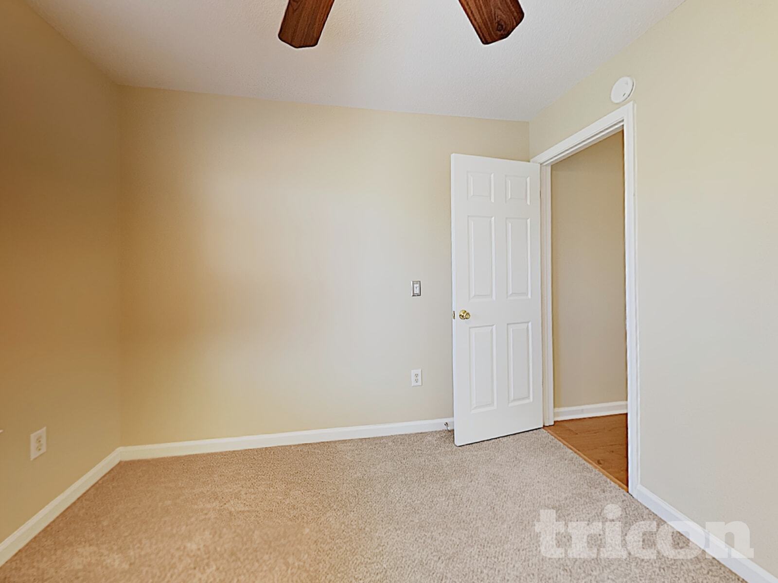 Building Photo - 153 Clear Brook Trail