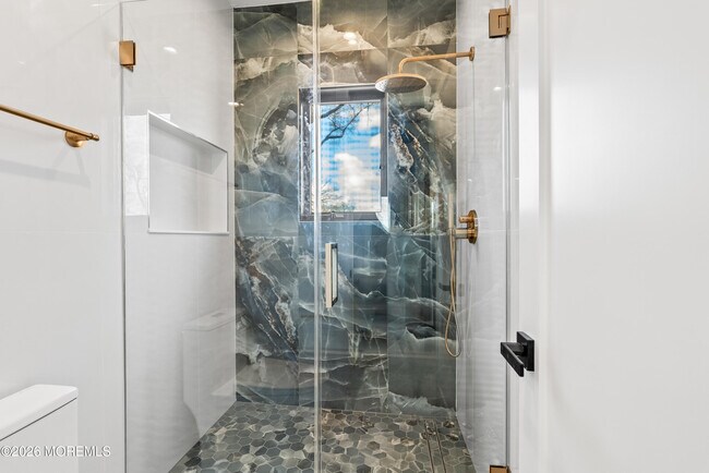 Building Photo - 150 Ampere Ave