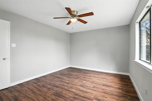 Building Photo - 1214 High Mesa Dr