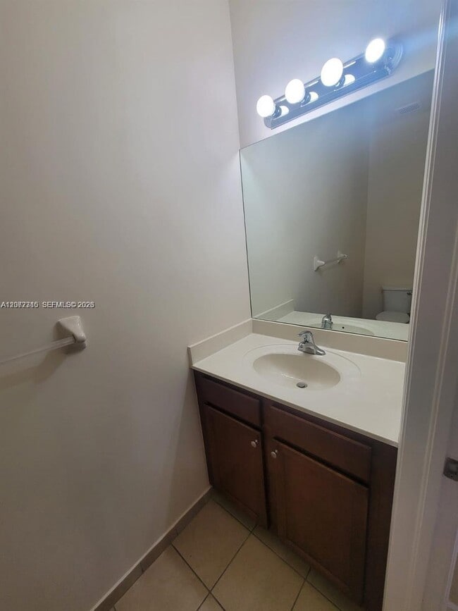 Building Photo - 8935 W 35th Ln