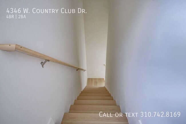 Building Photo - 4346 Country Club Dr
