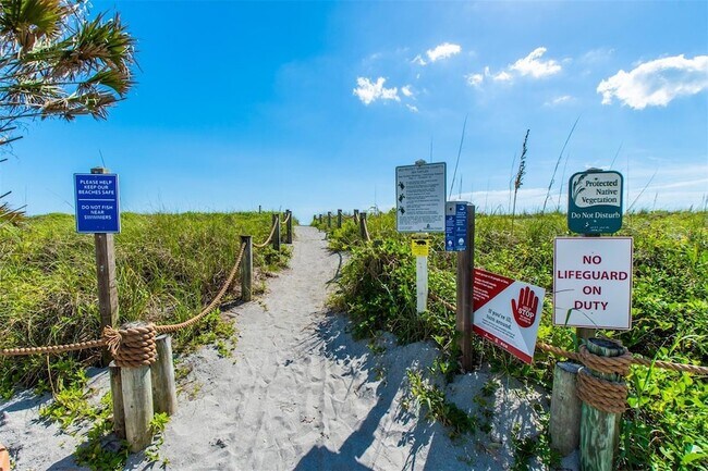 Building Photo - 8302 Midnight Pass Rd