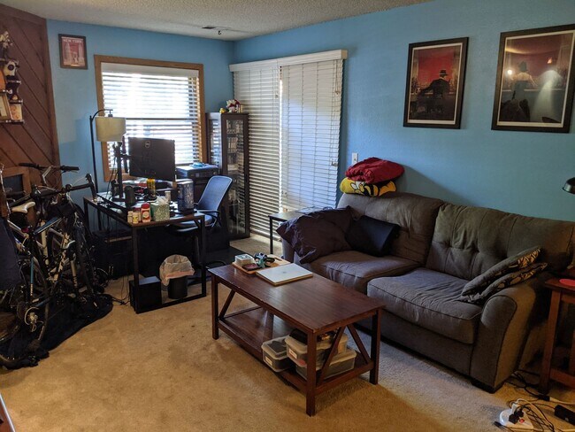 Building Photo - 2930 Shadow Creek Dr