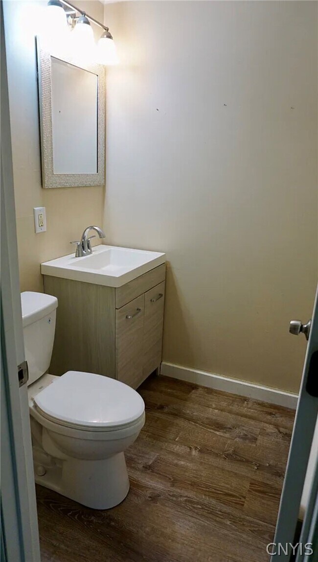 Building Photo - 555 Village Blvd N