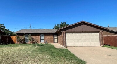 Building Photo - 4009 Eastridge Dr