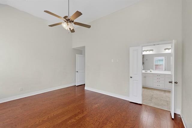 Building Photo - 1009 Mesa Crest Dr