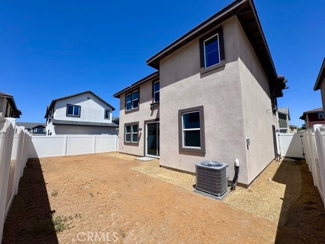 Building Photo - 30045 Sunset Pier Dr