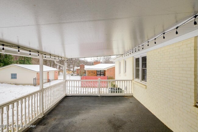 Building Photo - Dellwood Dr.