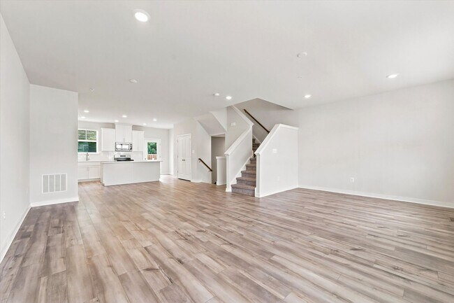 Building Photo - 3 B/2.5B Townhome in Downingtown School District