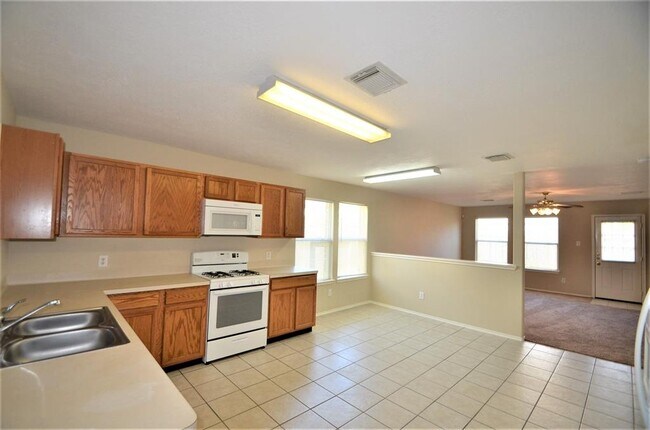 Building Photo - 4915 Winding View Ln
