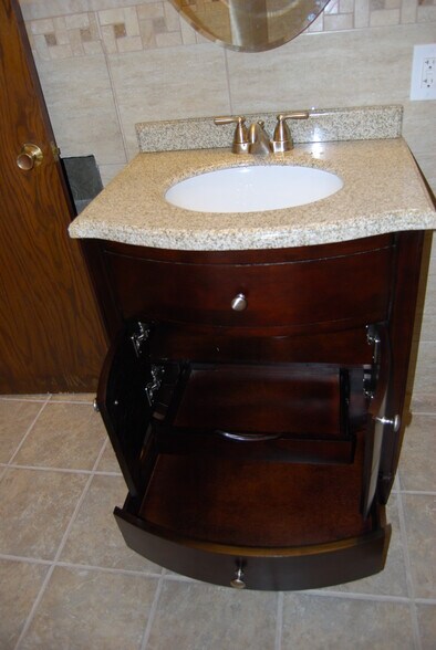 Bathroom Vanity - 2923 Arthur St NE