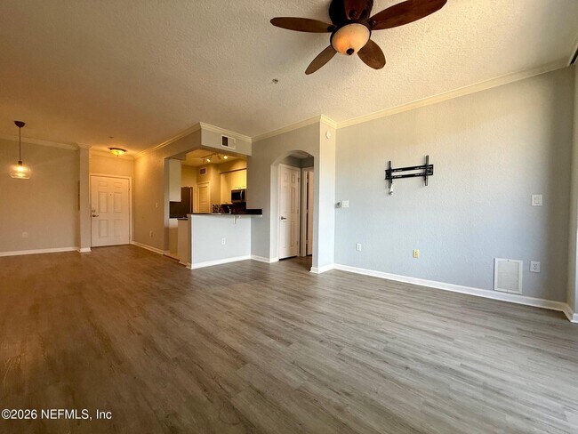 Building Photo - 8539 Gate Pkwy W