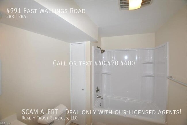 Building Photo - 4991 E Wallings Rd