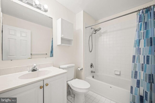 Building Photo - 713 Whitetail Cir