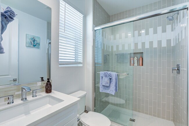 Building Photo - 84626 Litorale Ct