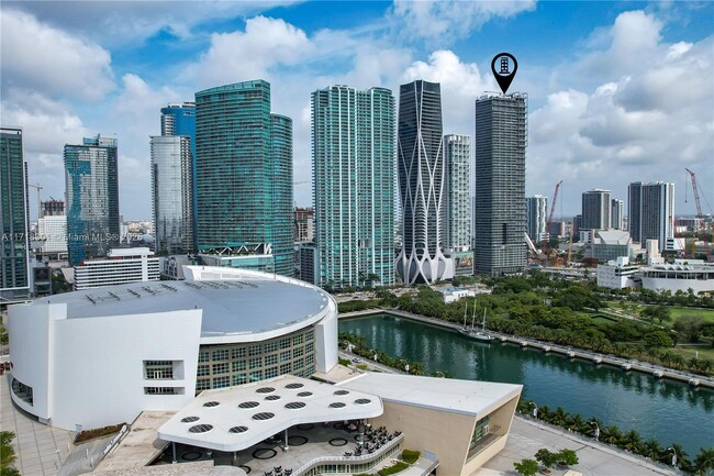 Building Photo - 1100 Biscayne Blvd