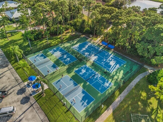 Building Photo - 3170 Seasons Way