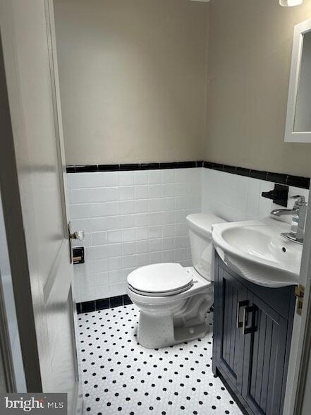 Building Photo - 5255 Westpark Ln