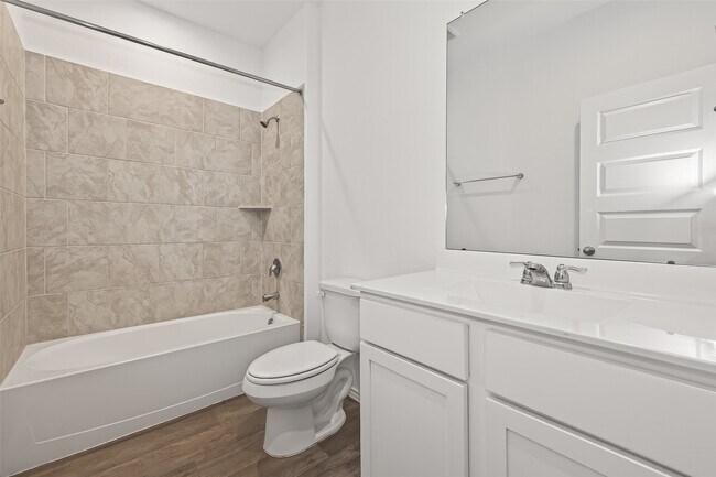 Building Photo - 7427 Audubon Russet Dr