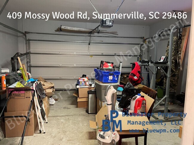 Building Photo - 409 Mossy Wood Rd