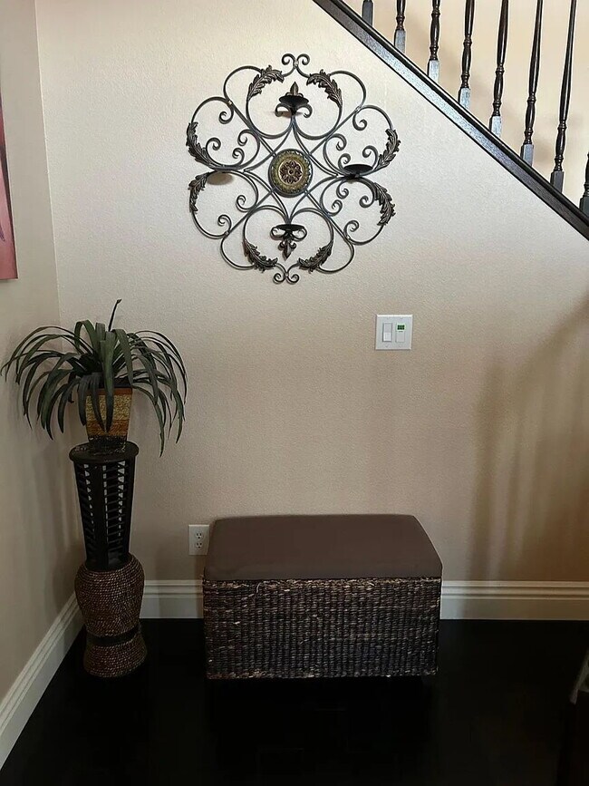 Building Photo - NO MIN CREDIT SCORE REQUIRED, BK OKAY, PAS...
