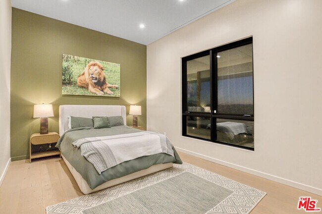 Building Photo - 22570 S Summit Ridge Cir