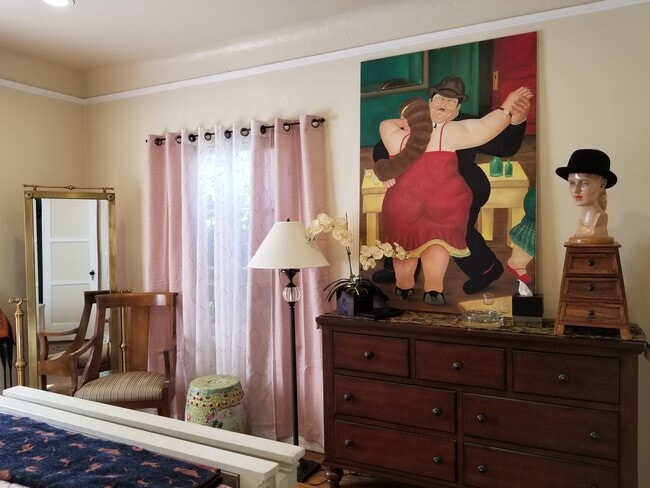 Bedroom - 1324 S Cloverdale Ave