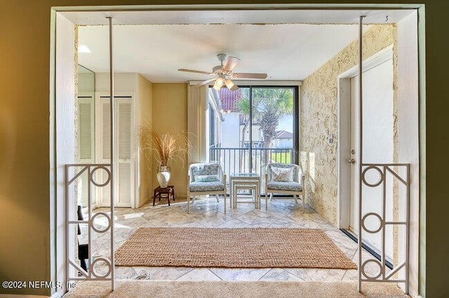 Building Photo - 2321 Costa Verde Blvd