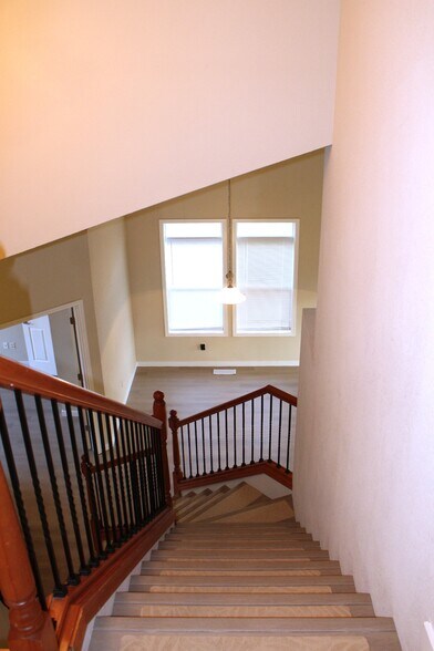 Building Photo - 5119 NE 90th St