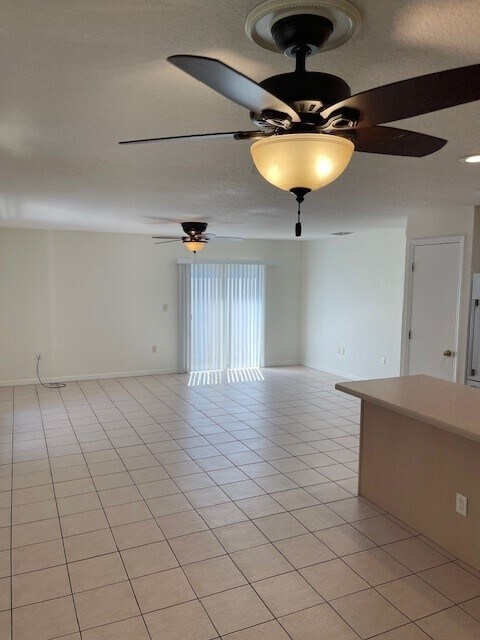 Building Photo - 1869 Highland Rd