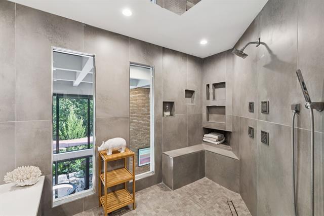 Building Photo - 2934 Maple Springs Blvd