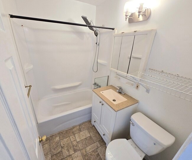 Building Photo - HOME IN HAMPTON FOR RENT!