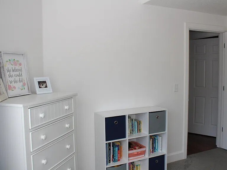 Building Photo - 1068 Canyon Meadow Dr