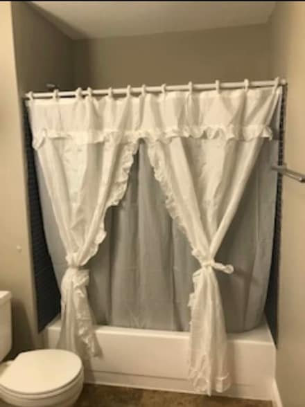 Building Photo - 6821 Wildwood Ct