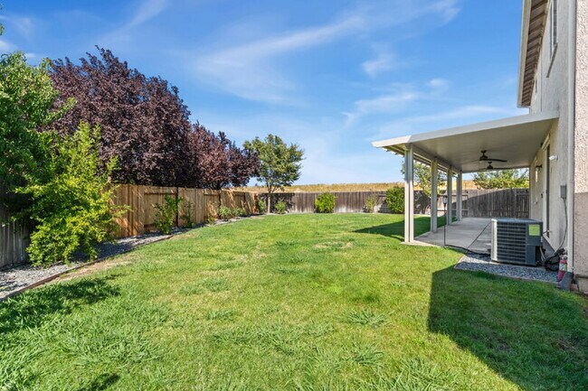 Building Photo - 5816 Amnest Way