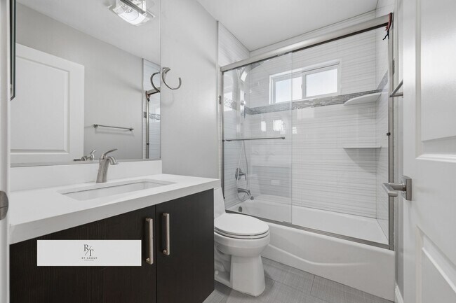 Building Photo - Beautiful Mediterranean Luxury Home in Exclusive Gated Villa Sierra, Arcadia