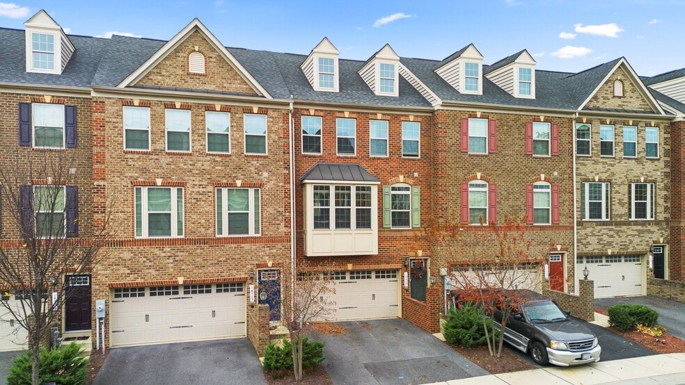 Building Photo - 14407 Sandy Ridge Ln