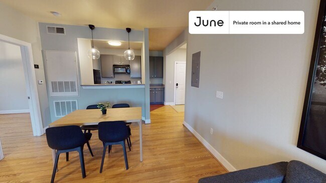Building Photo - Room in Shared 4 bed/4 bath home