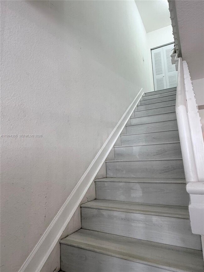 Building Photo - 8470 SW 150th Ave