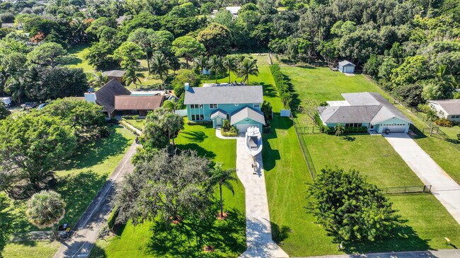 Building Photo - 6701 Hillside Ln