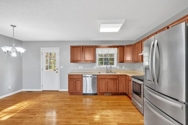 Building Photo - 1125 Faye St