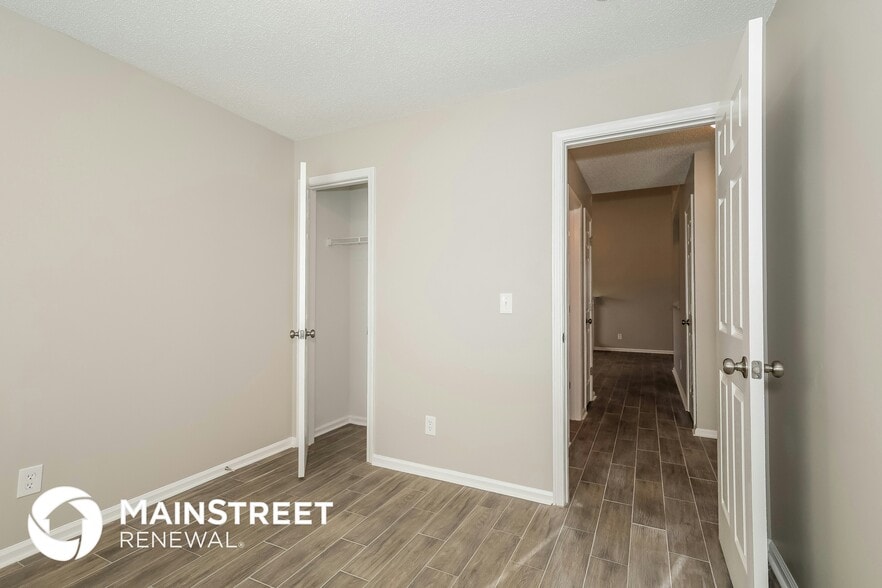 Building Photo - 4113 Regency Dr