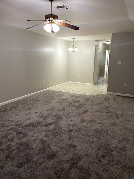 Building Photo - 9020 Titans Dr