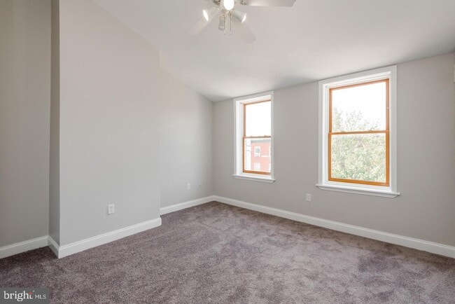 Building Photo - 19 S Ann St