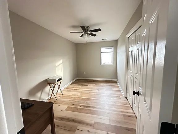 Building Photo - 2013 Mosley St