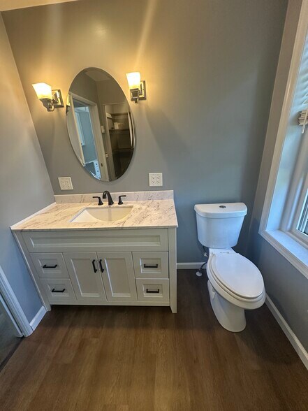 Building Photo - 326 Walnut St