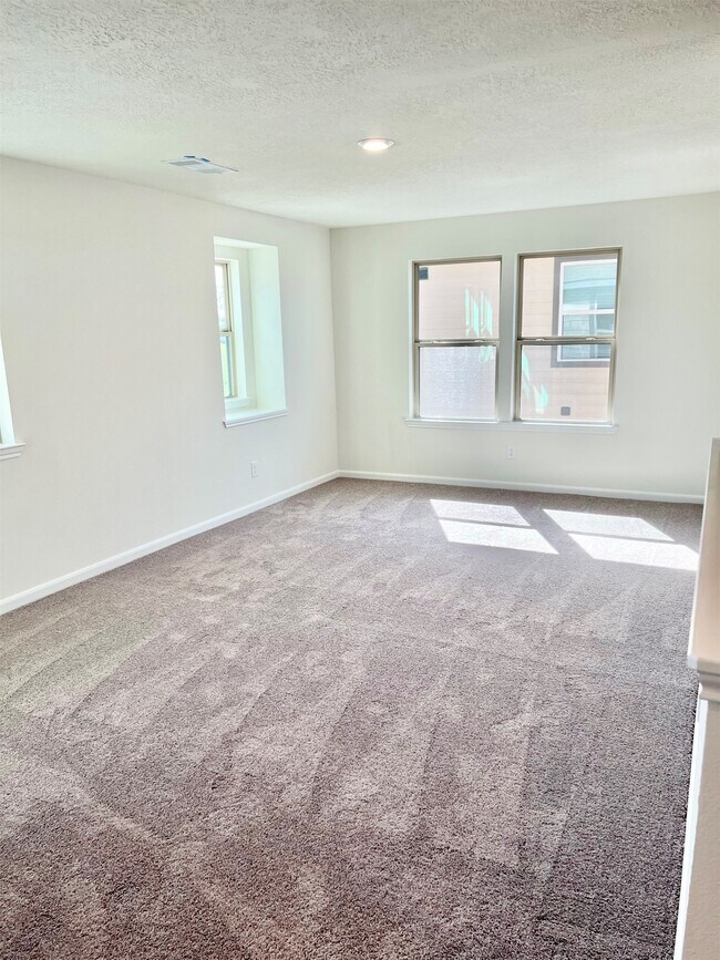 Building Photo - 20807 Sheffield Pk Dr