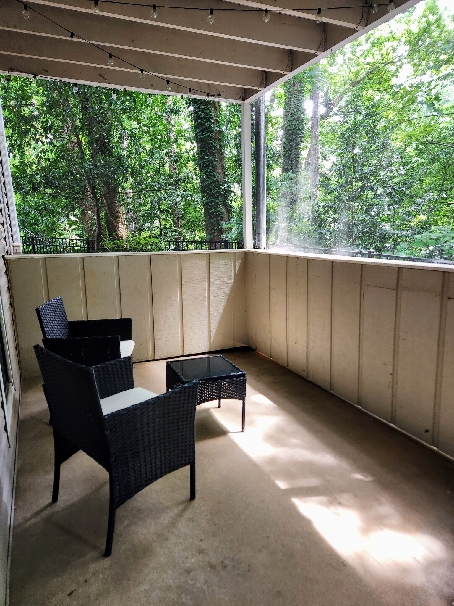 Building Photo - 905 Wynnes Ridge Cir SE