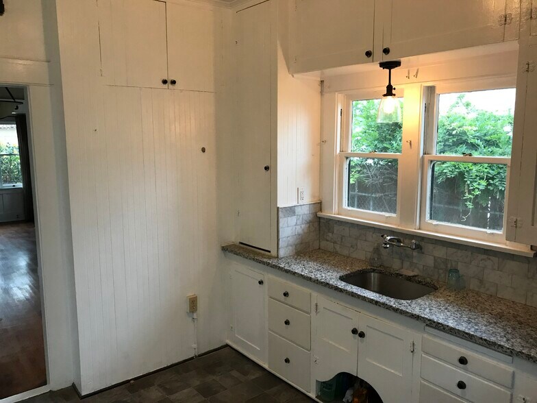 Lots of cabinet space - 367 Junipero Ave